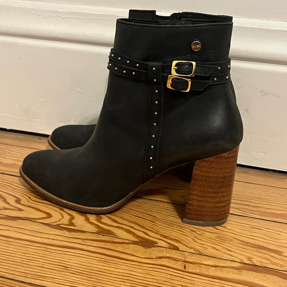 Bosi Black Leather Studded Heeled Ankle Boots Size EU 38
